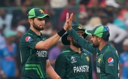 Instagram Account Ban In India: बाबर से लेकर अली ज़फ़र तक, इंस्टा पर छाया भारत का गुस्सा, बैन की लिस्ट हुई लंबी