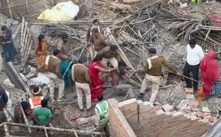 बुलडोजर अभियान : युवक ने खुद पर छिड़क लिया पेट्रोल, पुलिस पर पथराव, भीड़ पर लाठीचार्ज....