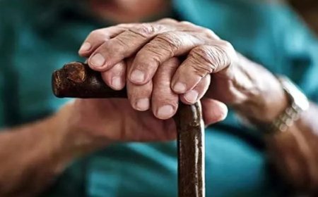 बुजुर्गों का शहर बनता पटना, तेजी से युवा छोड़ रहे राजधानी