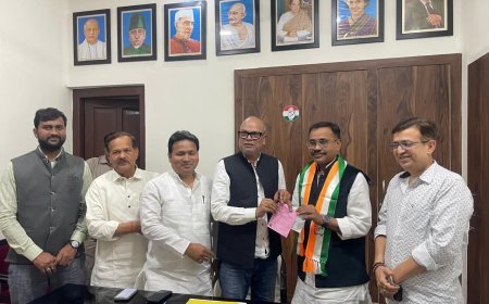 जनसुराज को झटका, कांग्रेस में शामिल हुए प्रत्याशी