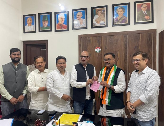 जनसुराज को झटका, कांग्रेस में शामिल हुए प्रत्याशी