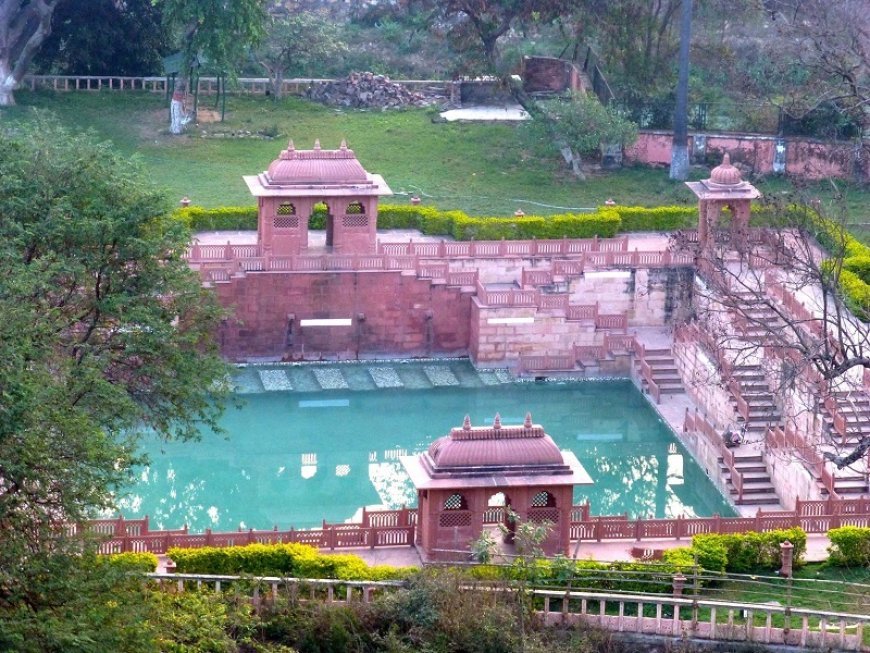 राजगीर के गर्म कुंड सूख रहे हैं, बचाने के लिए महापंचायत का आयोजन
