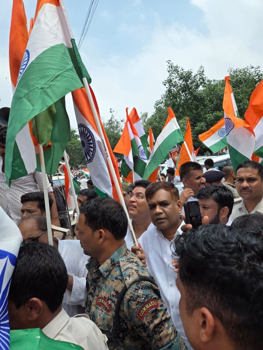 बुधवार को राजधानी पटना में आरजेडी का राजभवन मार्च, बड़ी संख्या में समर्थकों के जुटने की उम्मीद...